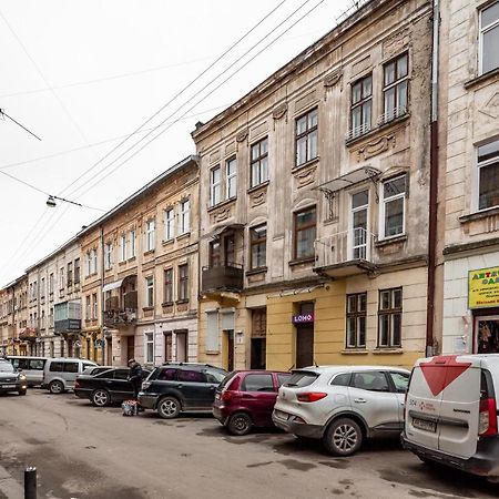 Alfa Apartments Krekhivska 11 リヴィウ エクステリア 写真