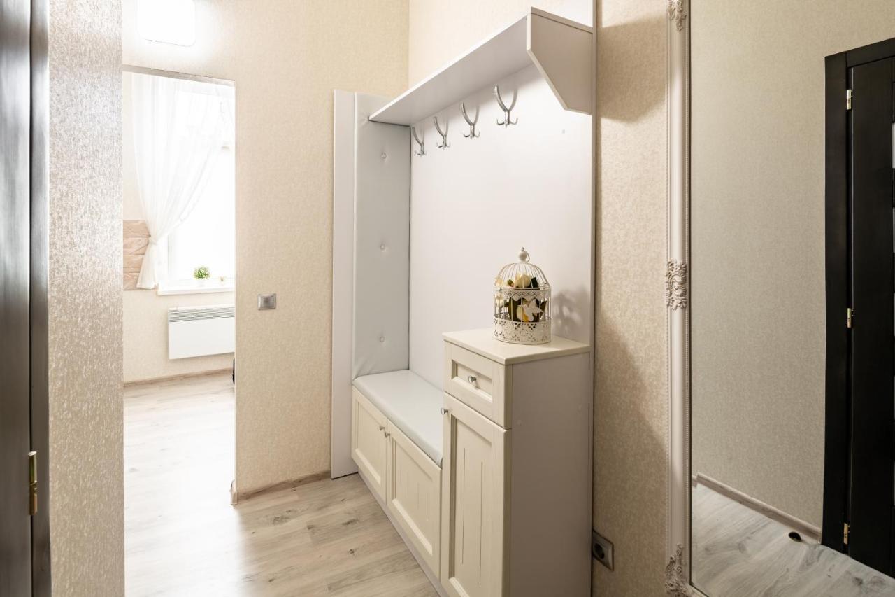 Alfa Apartments Krekhivska 11 リヴィウ エクステリア 写真